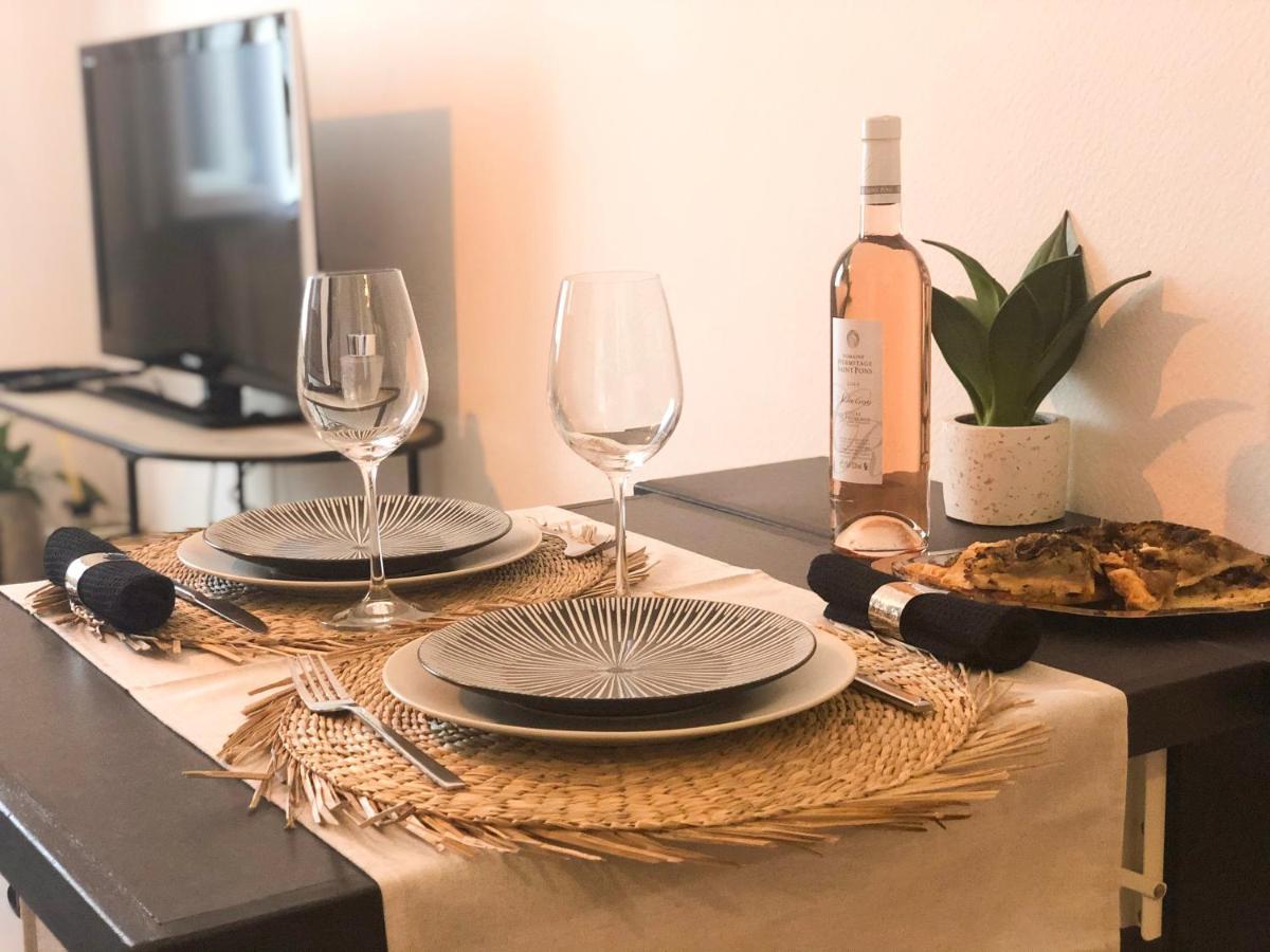 Studio Vieil Antibes - Saint Antoine Экстерьер фото